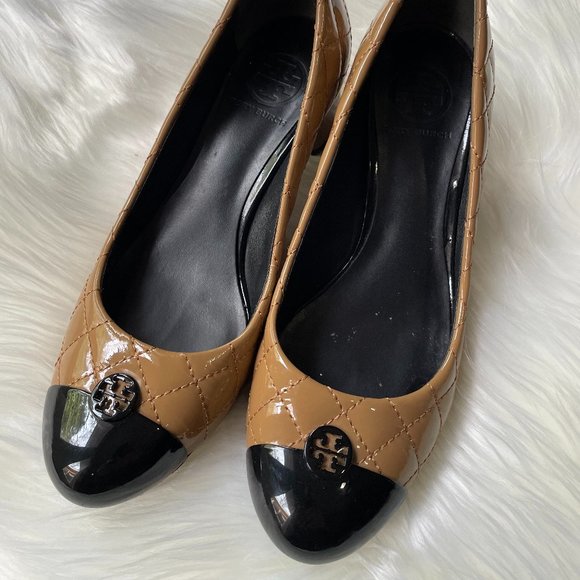 Tory Burch Sand Black Kaitlin Pump ballet Patent Calf 7.5M - Picture 1 of 9